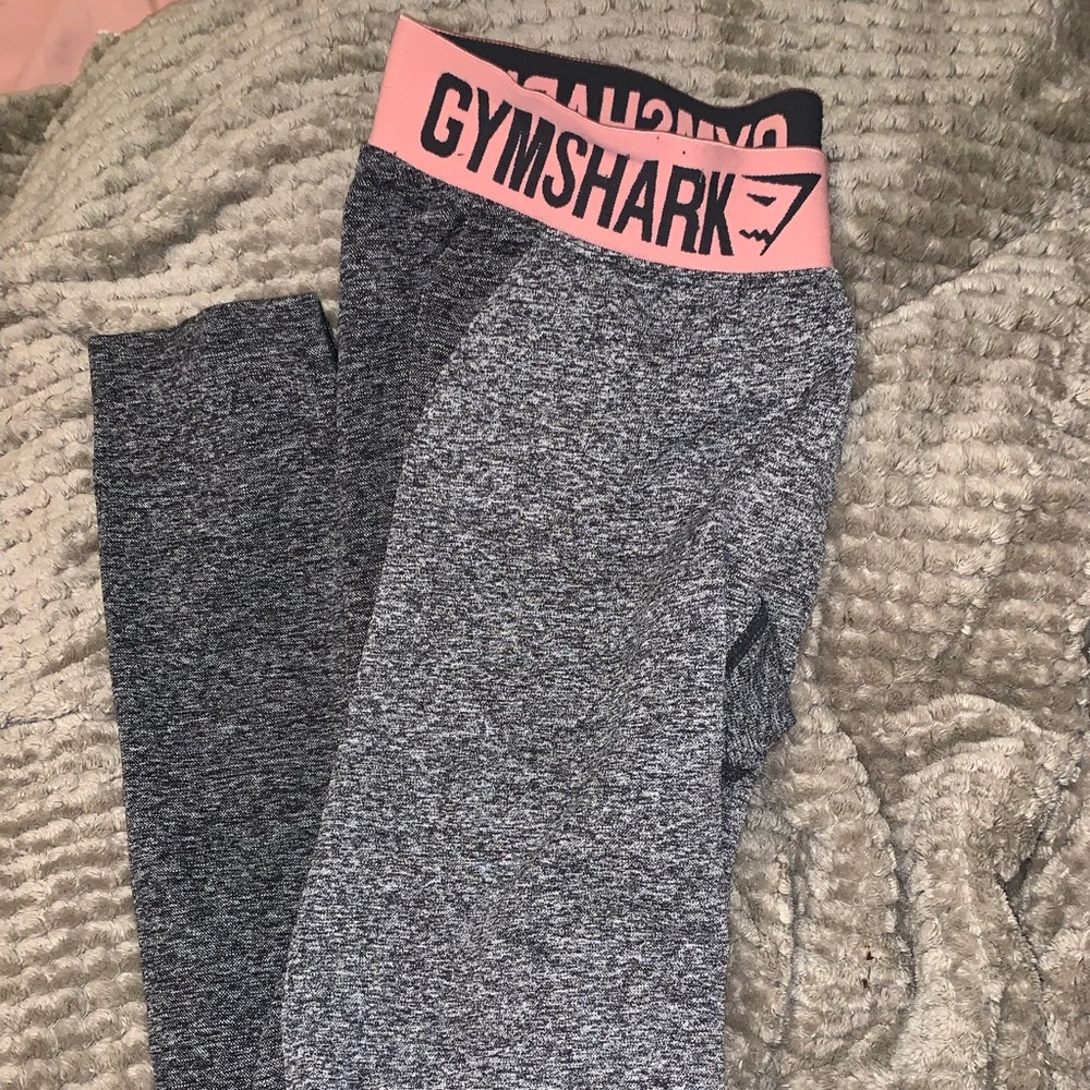 Pink/grey flex leggings